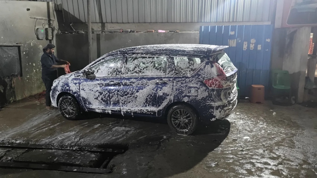 Dual Hydraulic Lifts Underbody Pressure Wash at A1 Car Wash