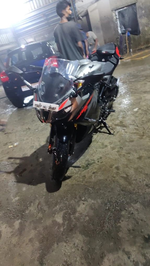 KTM RC Sports Bike Wash